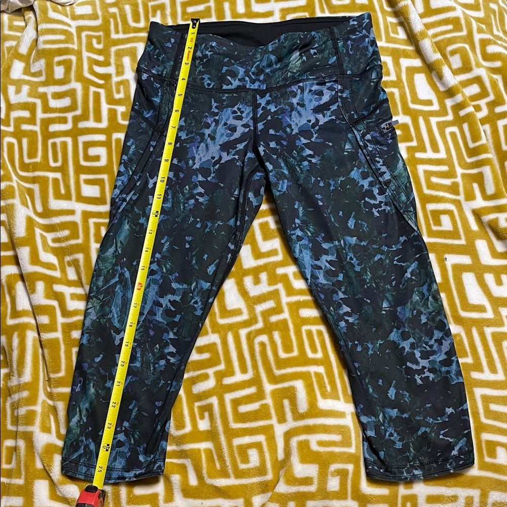 Lululemon Athletica Abstract Blue and Black Leggings